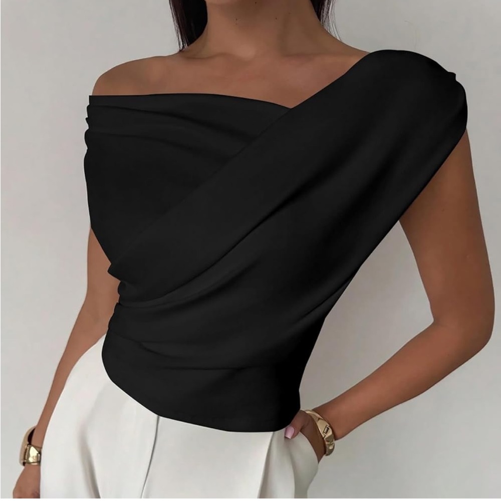 superdown Black Asymmetric Off-Shoulder Wrap Top